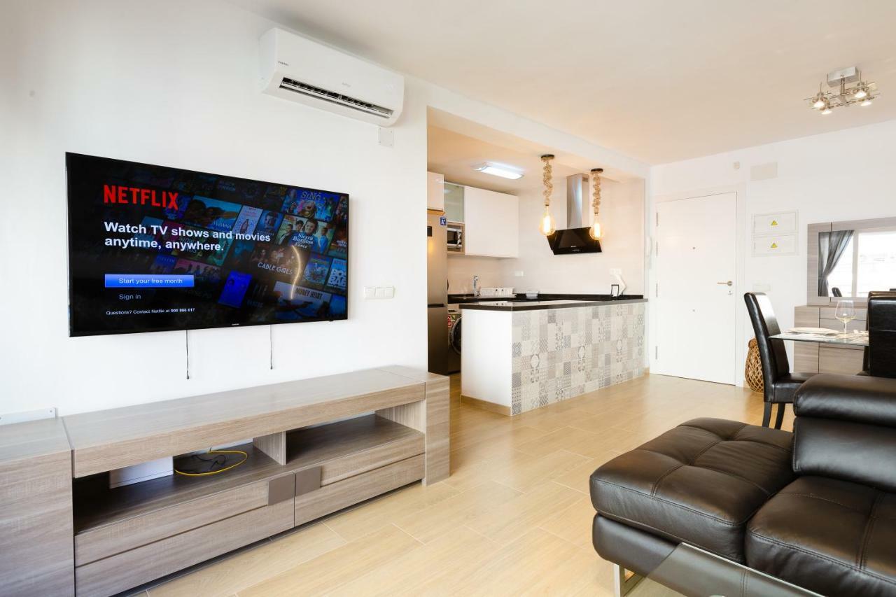 Picasso Daisy Apartment Fuengirola