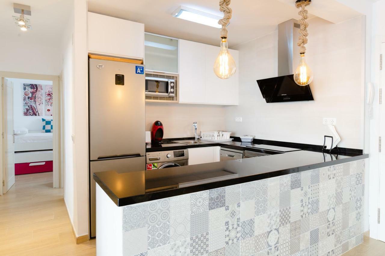 Picasso Daisy Apartment Fuengirola